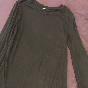 Bell sleeve shirt